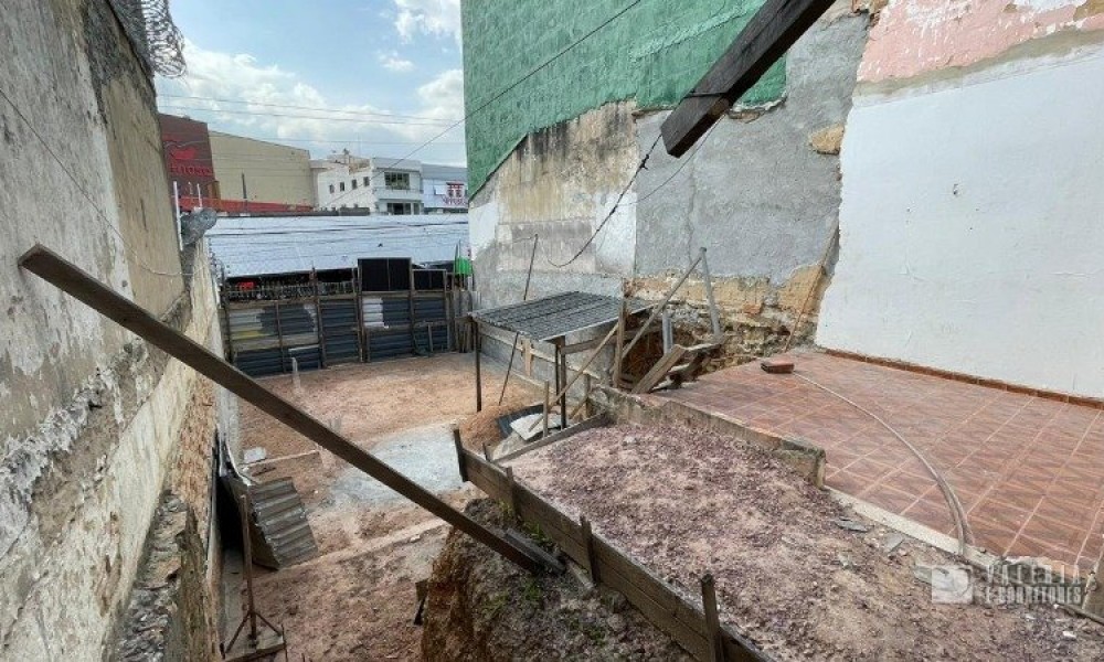 Terreno Com Edificação