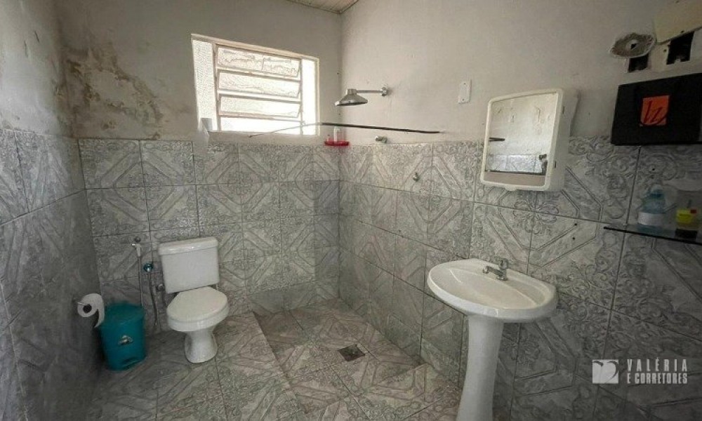 Terreno Com Edificação