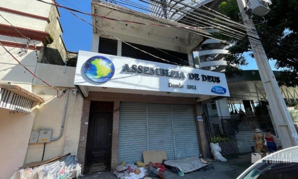 Prédio Comercial Altos