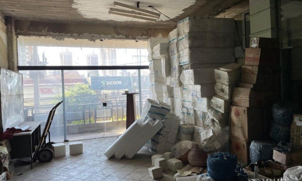 Prédio Comercial Altos