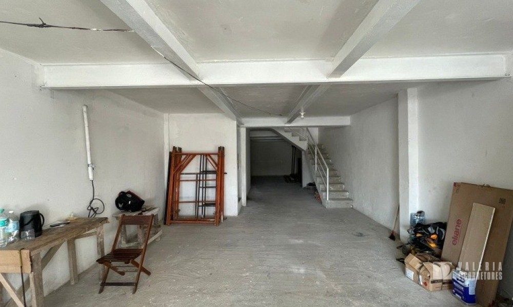 Prédio Comercial 