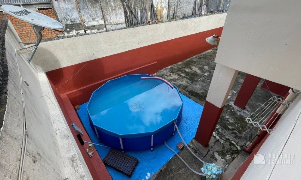 Casa Com 02 Pavimentos
