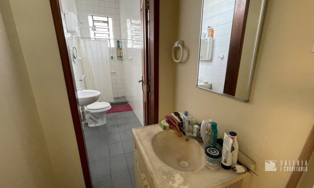Casa Com 02 Pavimentos