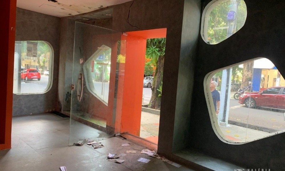 Prédio Comercial 