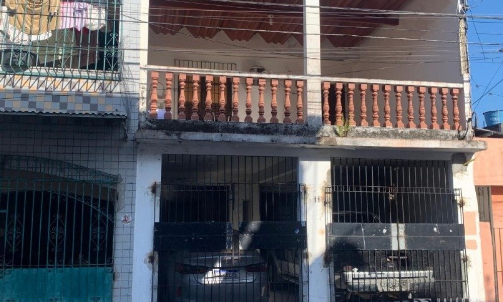 Casa de 2 Pavimentos