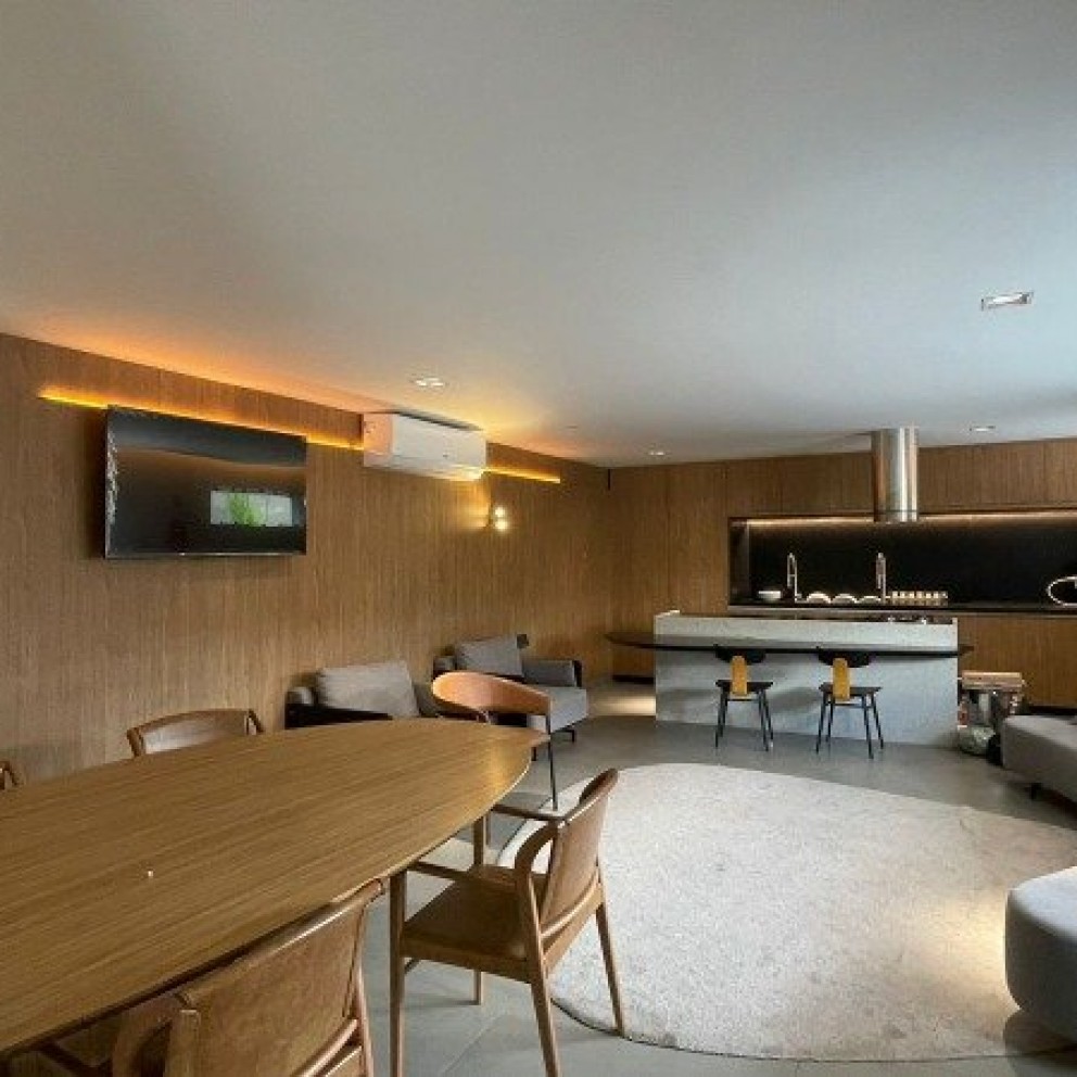Resid. Breeze