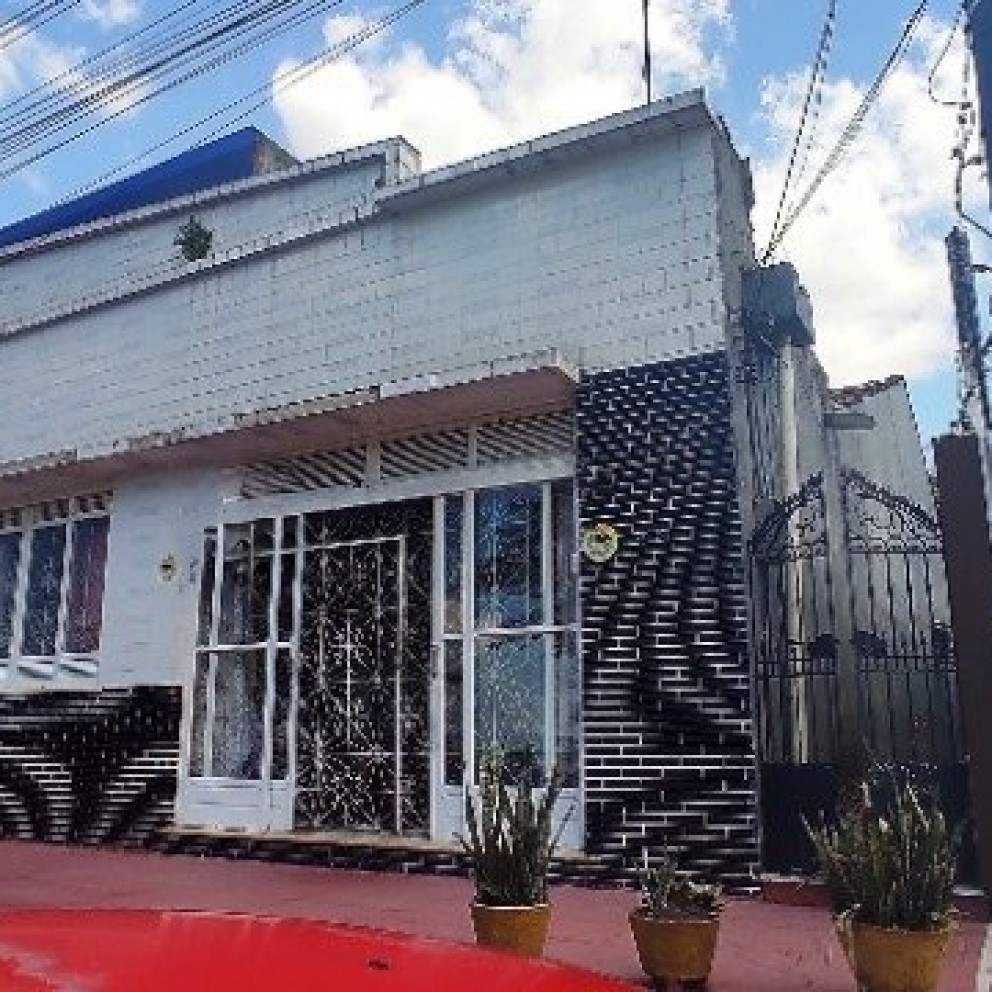 Casa Com Quintal 