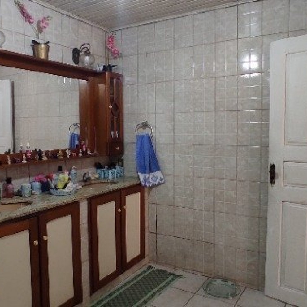 Casa Com Quintal 