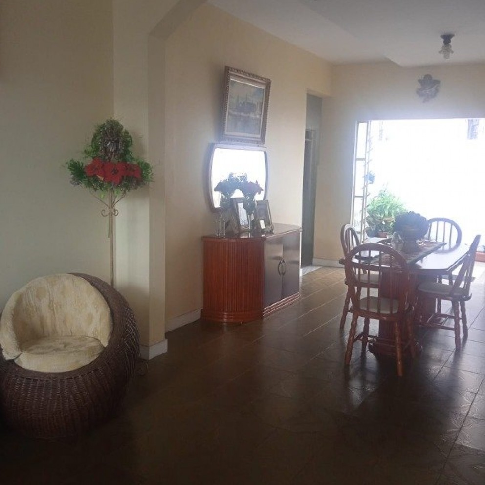 Casa Com 02 Pavimentos