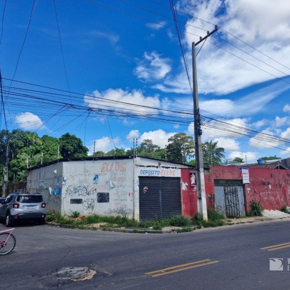 Terreno Com Edificação
