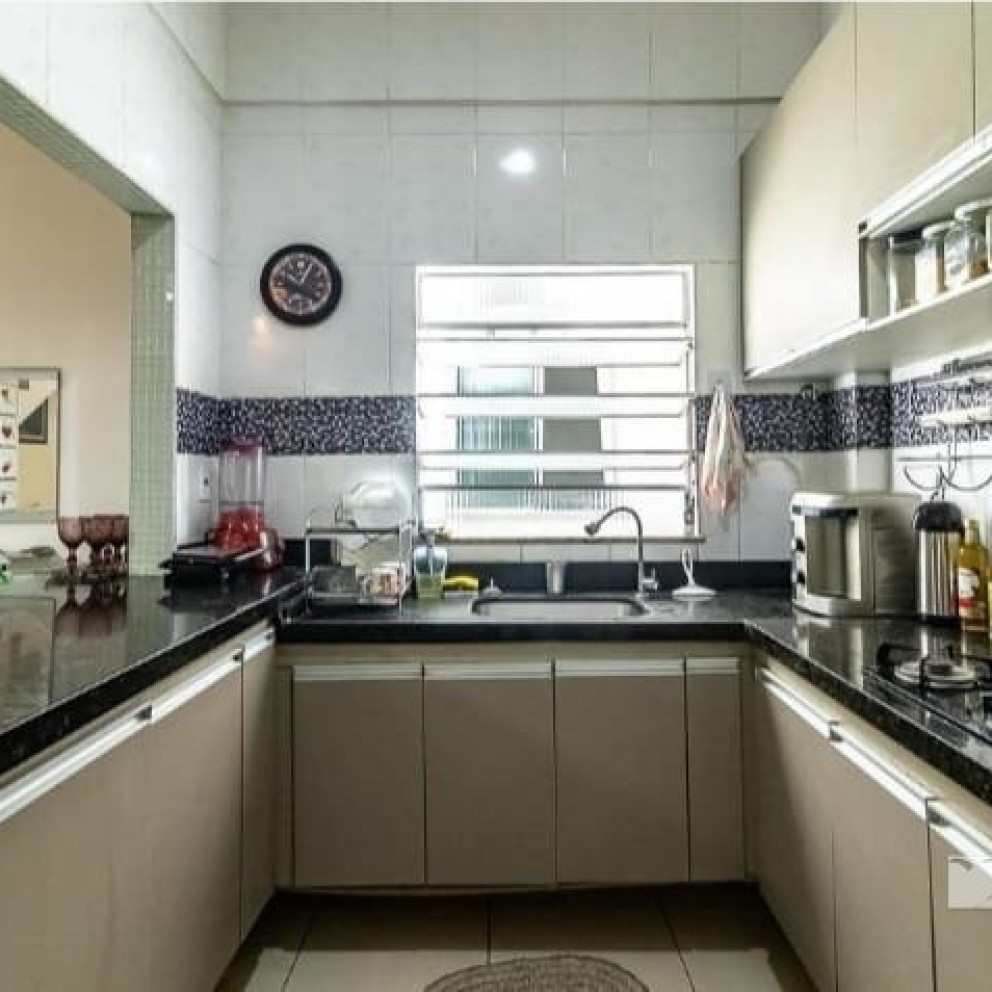 Casa Com 3 Pavimentos