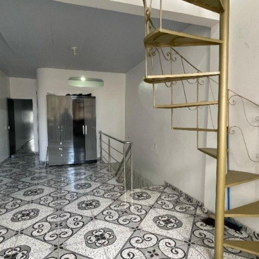Casa Com 3 Pavimentos