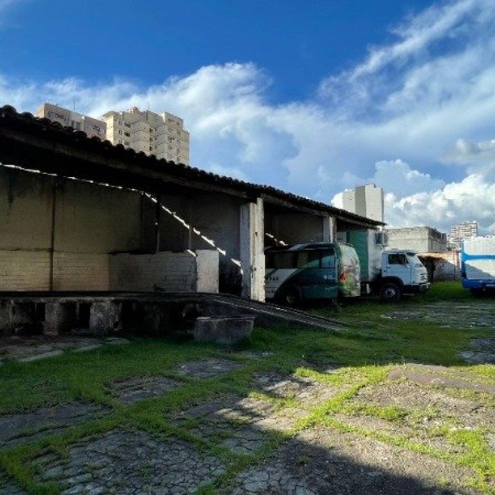 Terreno Com Edificação