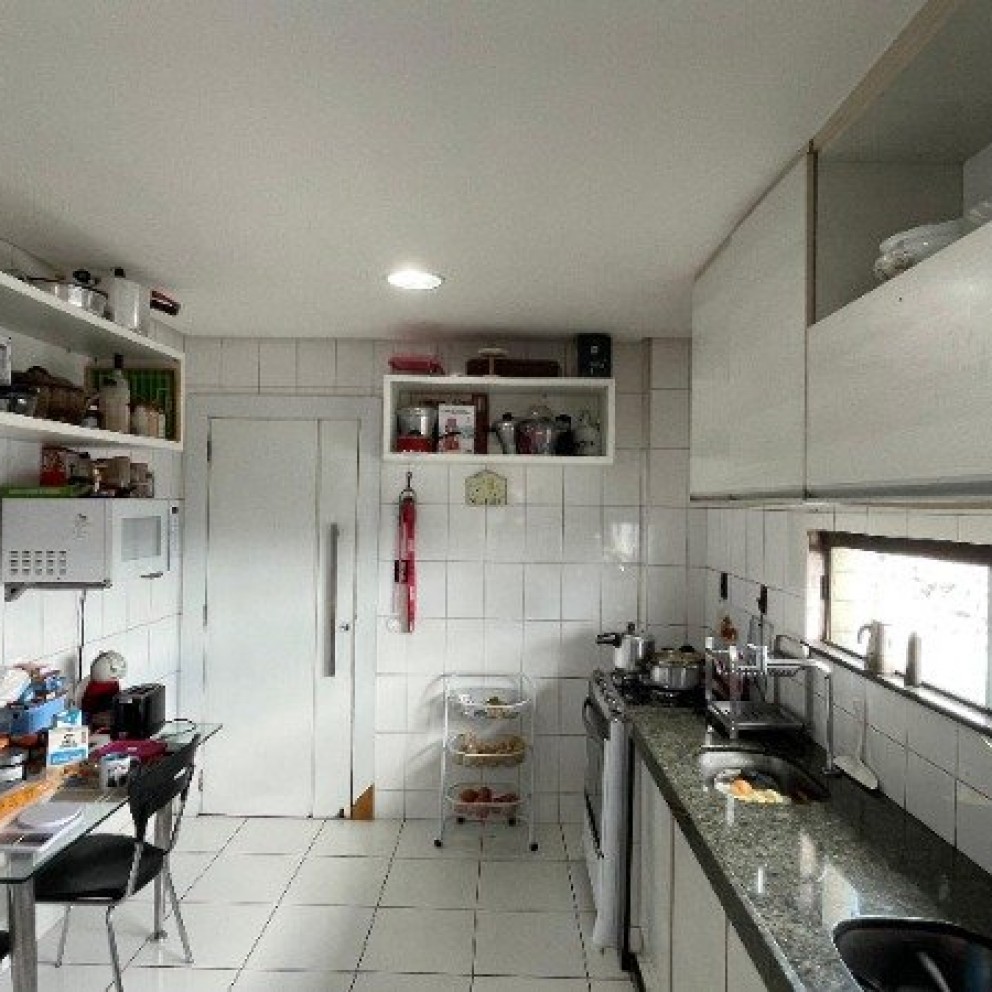 Ed. Ocean Residence