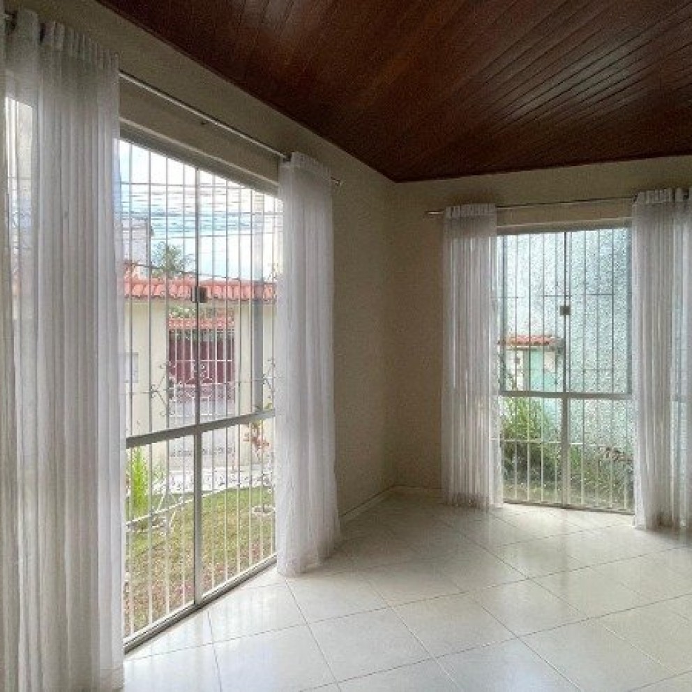Casa Com 2 Pavimentos