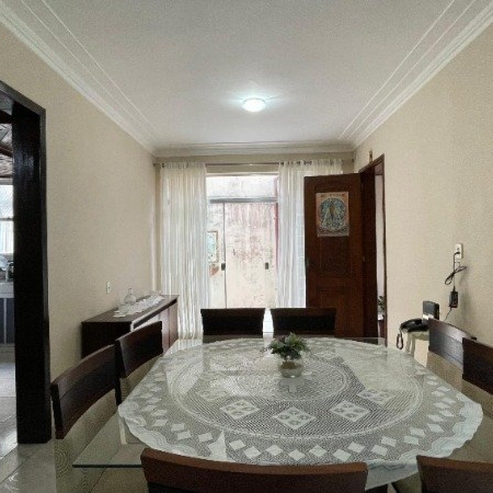 Casa Com 2 Pavimentos