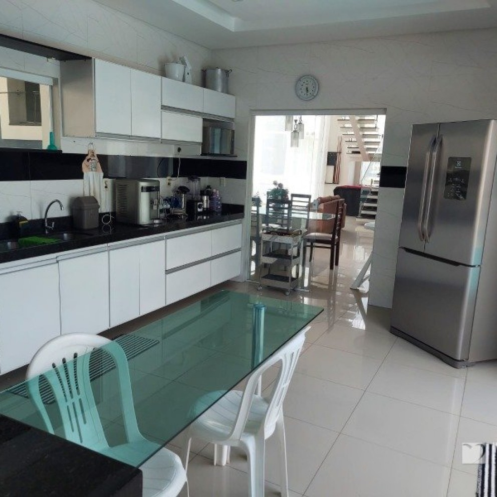 Resid. Castanheira