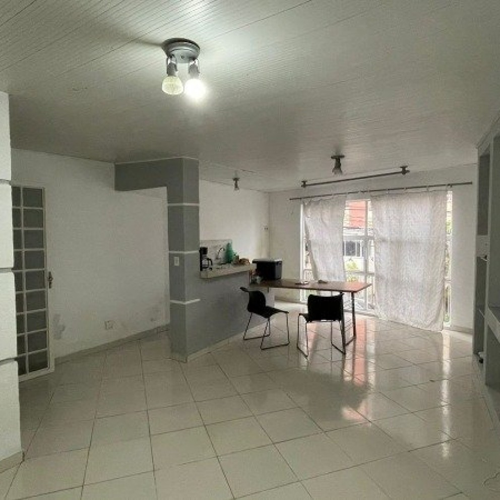 APARTAMENTO NOS ALTOS