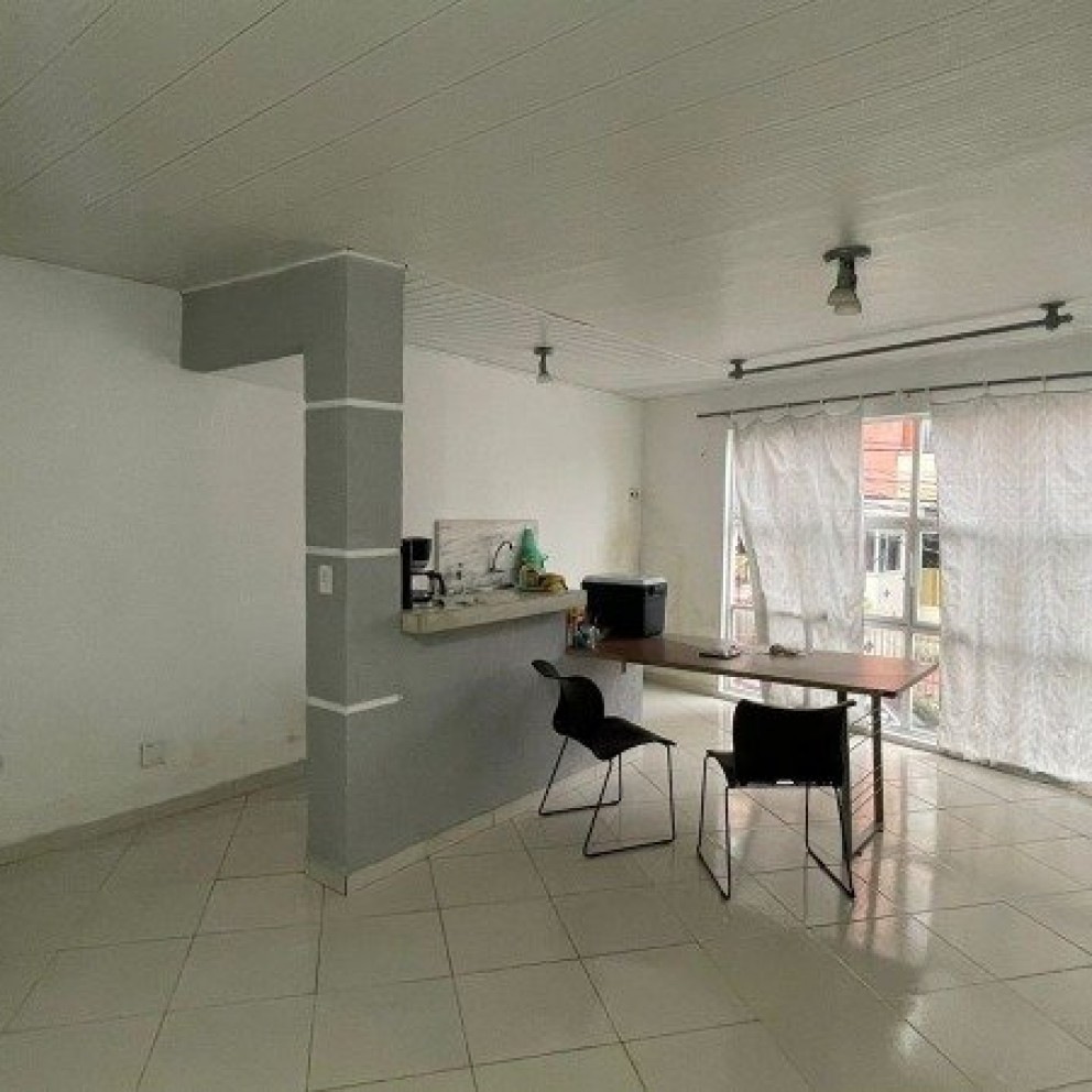 APARTAMENTO NOS ALTOS
