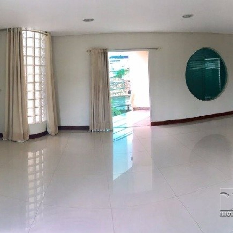 Cond. Cristal Ville