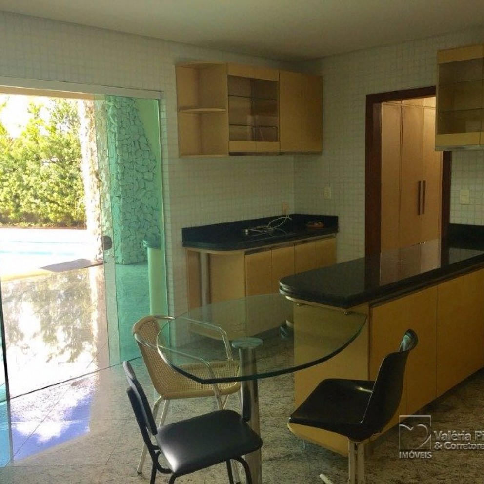 Cond. Cristal Ville