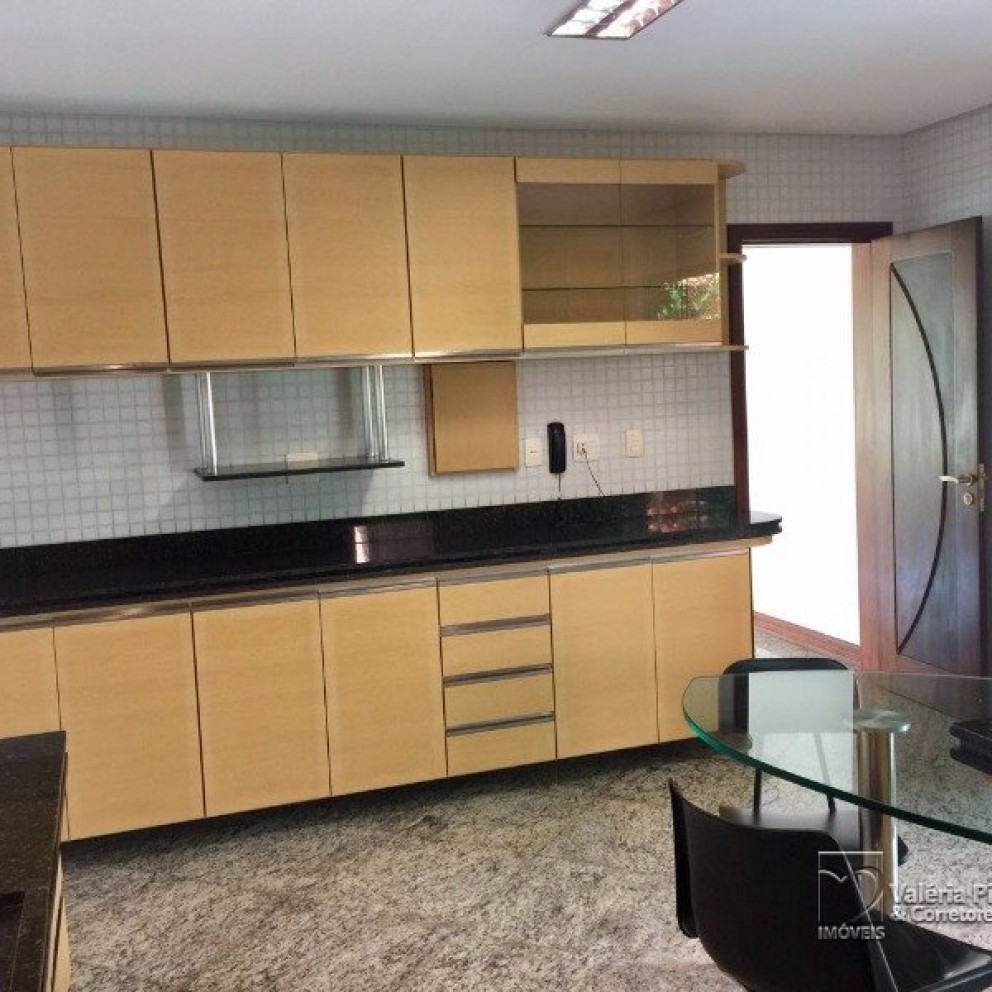 Cond. Cristal Ville