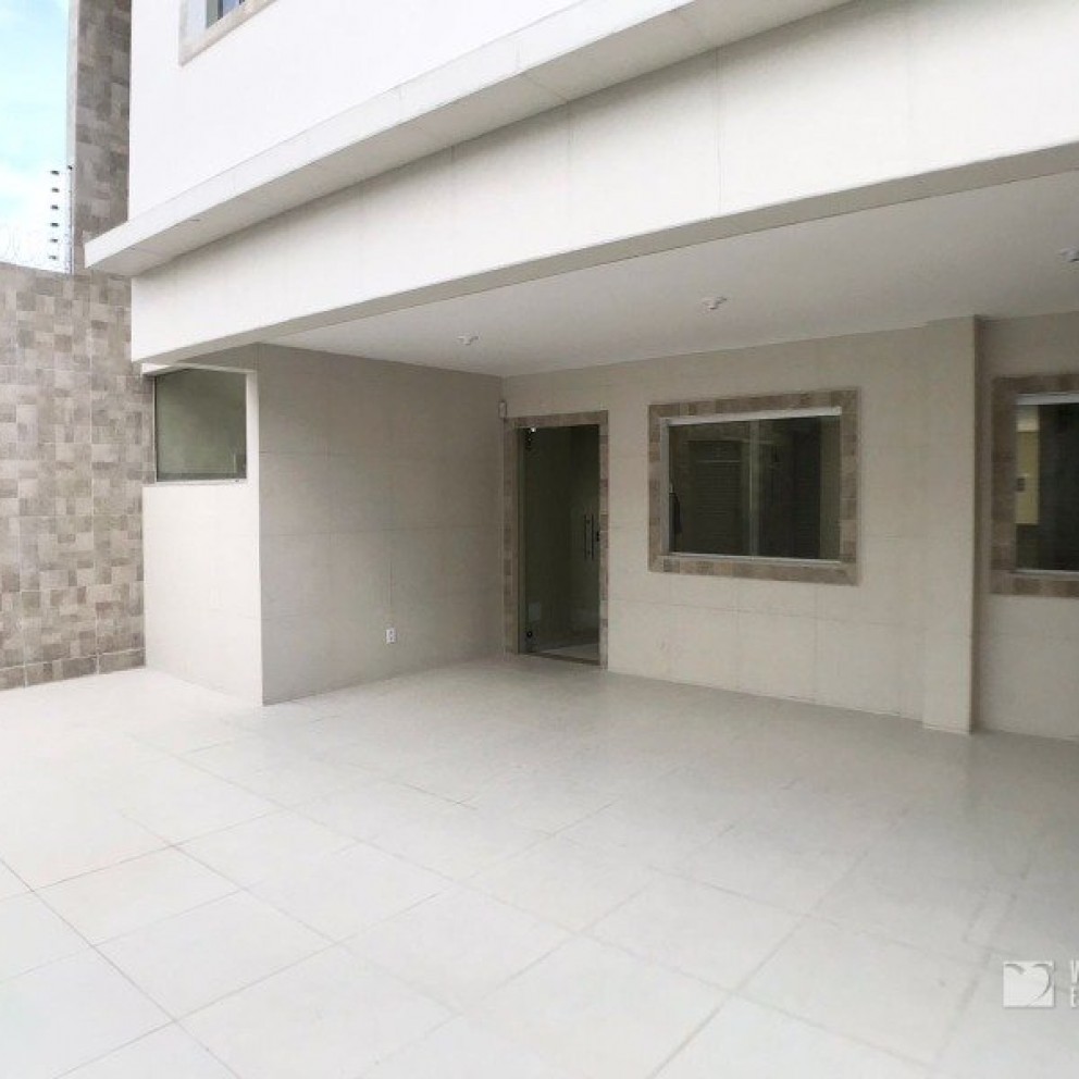 Casa Com 02 Pavimentos 