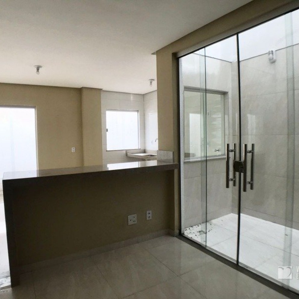 Casa Com 02 Pavimentos 