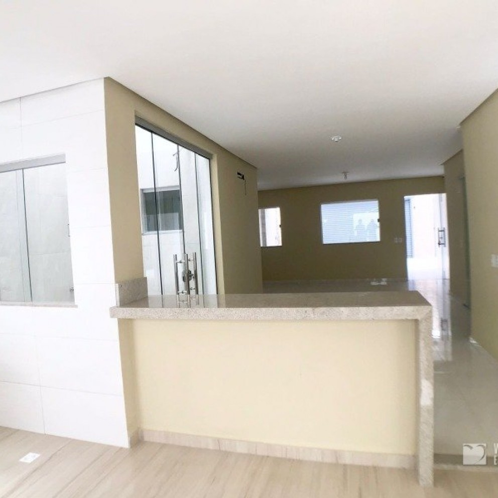 Casa Com 02 Pavimentos 