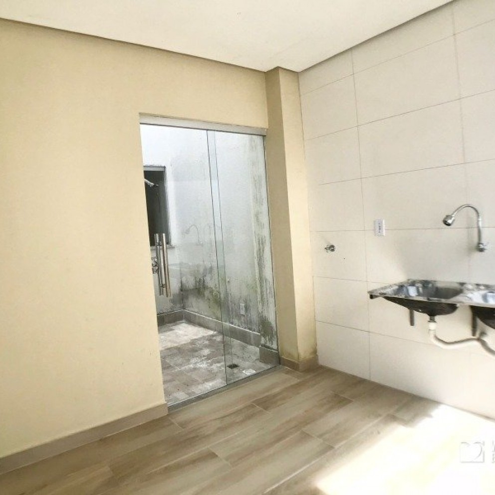 Casa Com 02 Pavimentos 