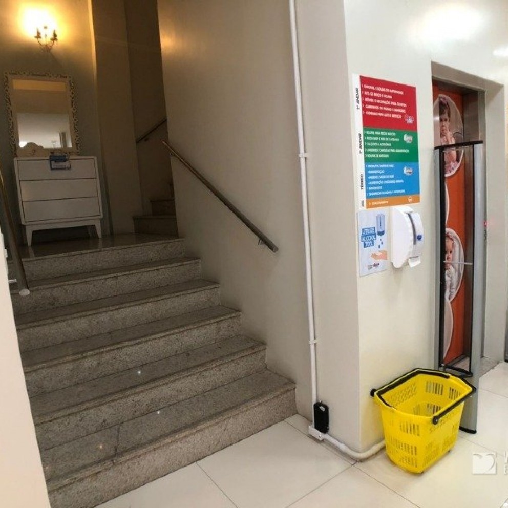 Prédio Comercial 