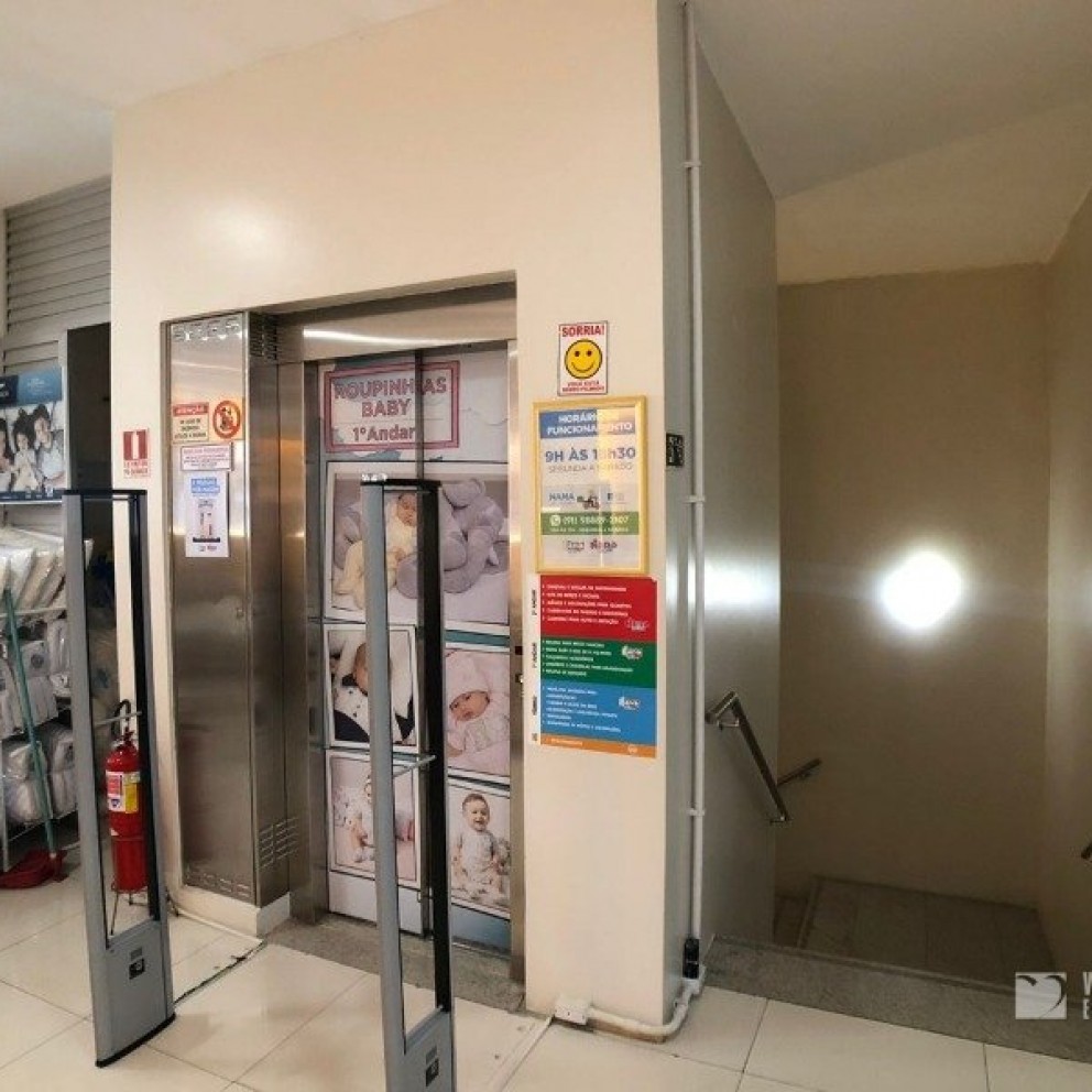 Prédio Comercial 