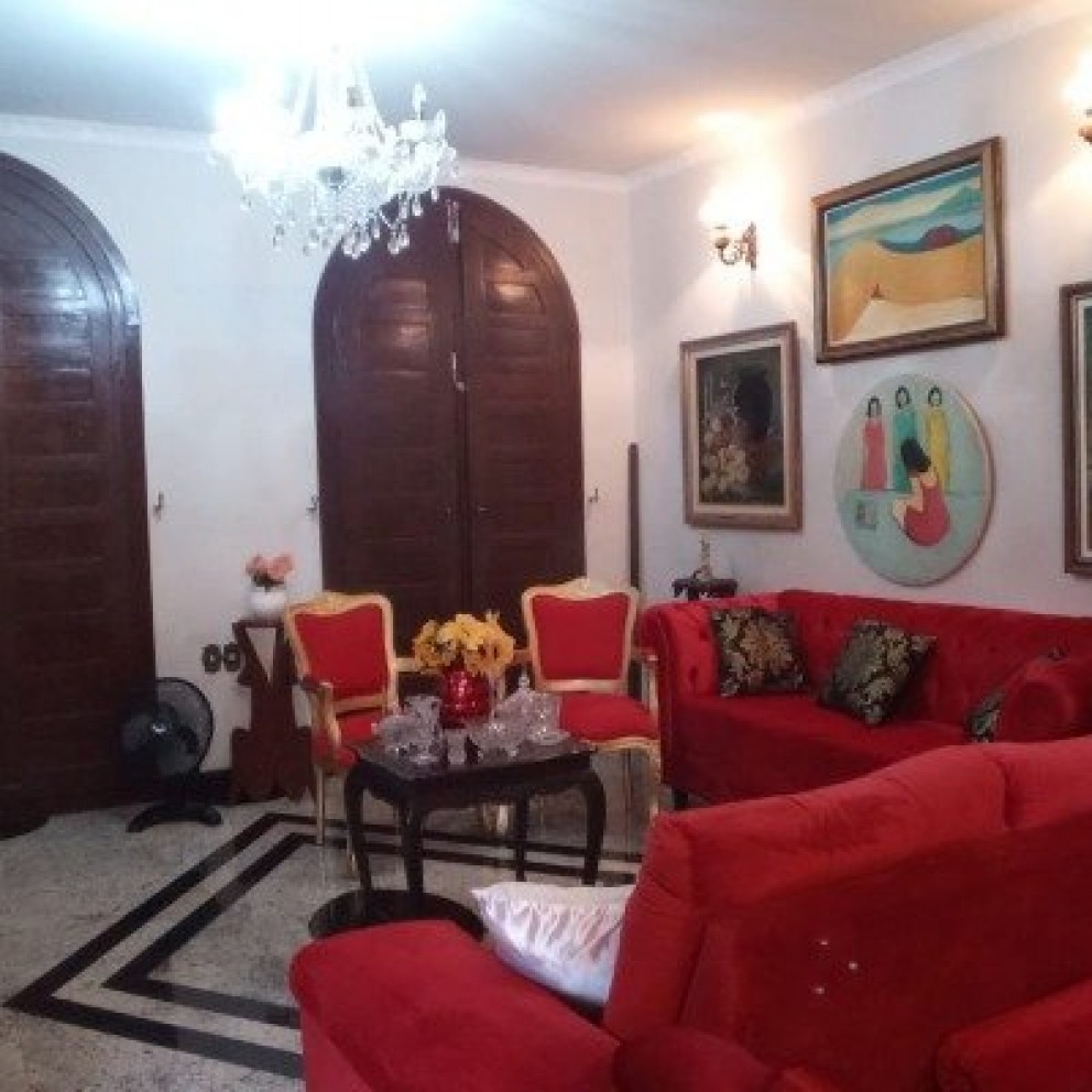 Casa de 2 Pavimentos 