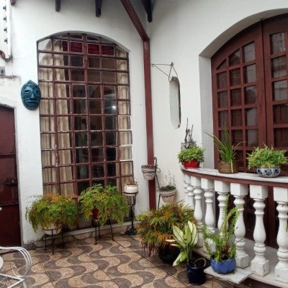 Casa de 2 Pavimentos 