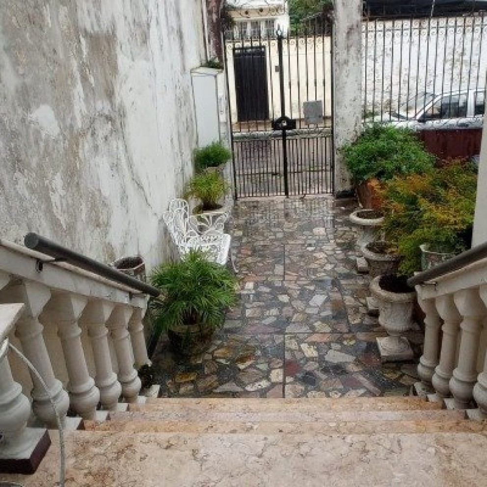 Casa de 2 Pavimentos 