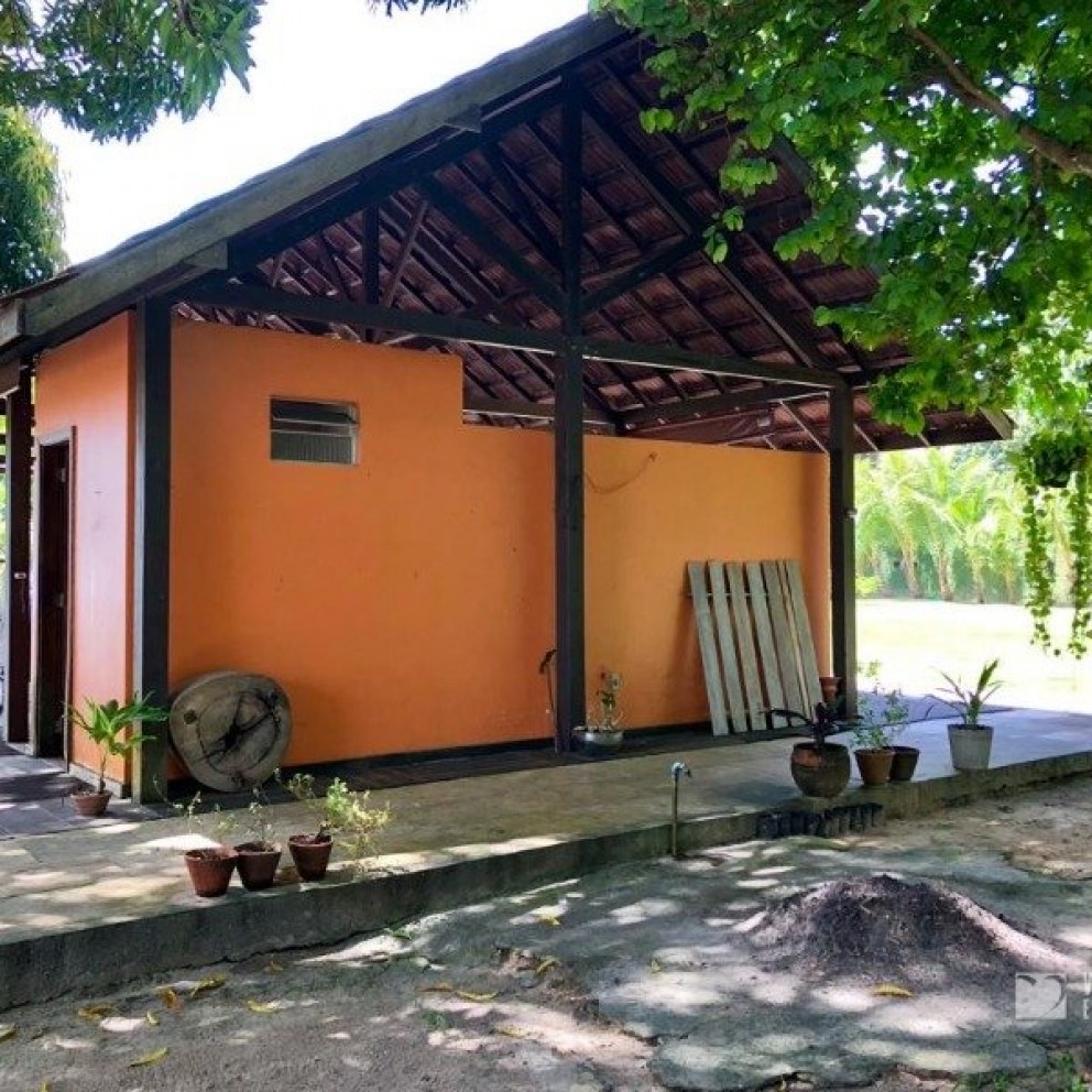 Sítio Em Outeiro 