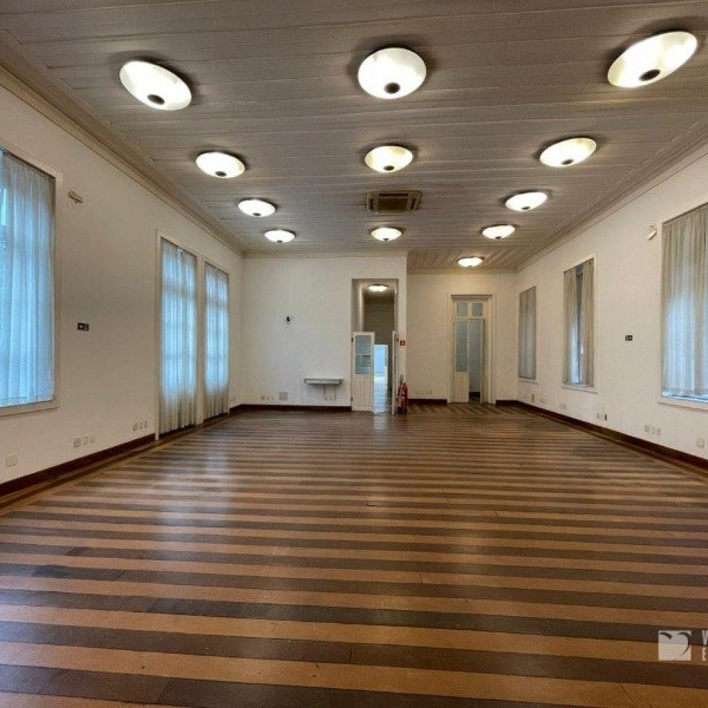 Prédio Comercial