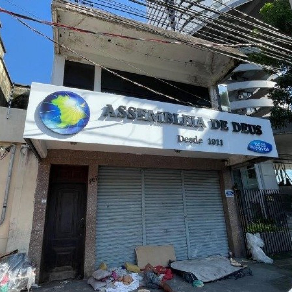 Prédio Comercial Altos