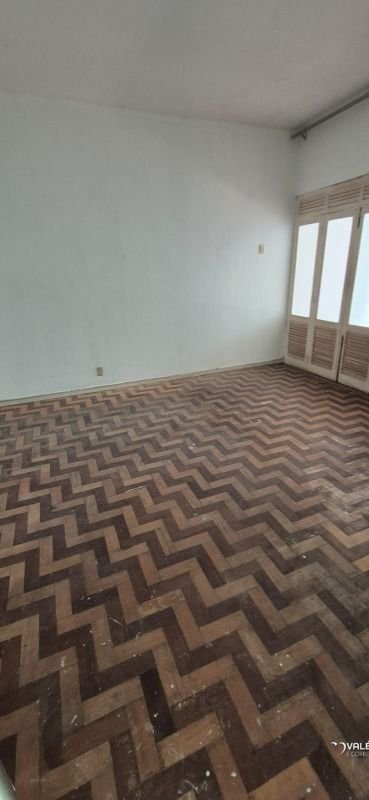 Casa Comercial