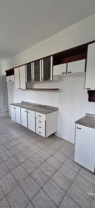 Casa Comercial