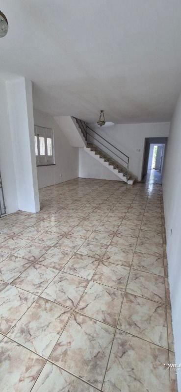 Casa Comercial